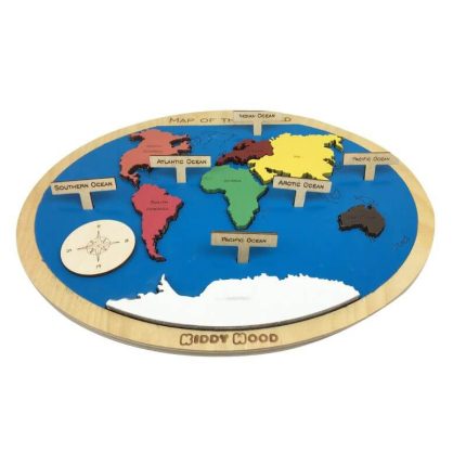 خريطة-العالم الخشبية باللغة الانجليزية